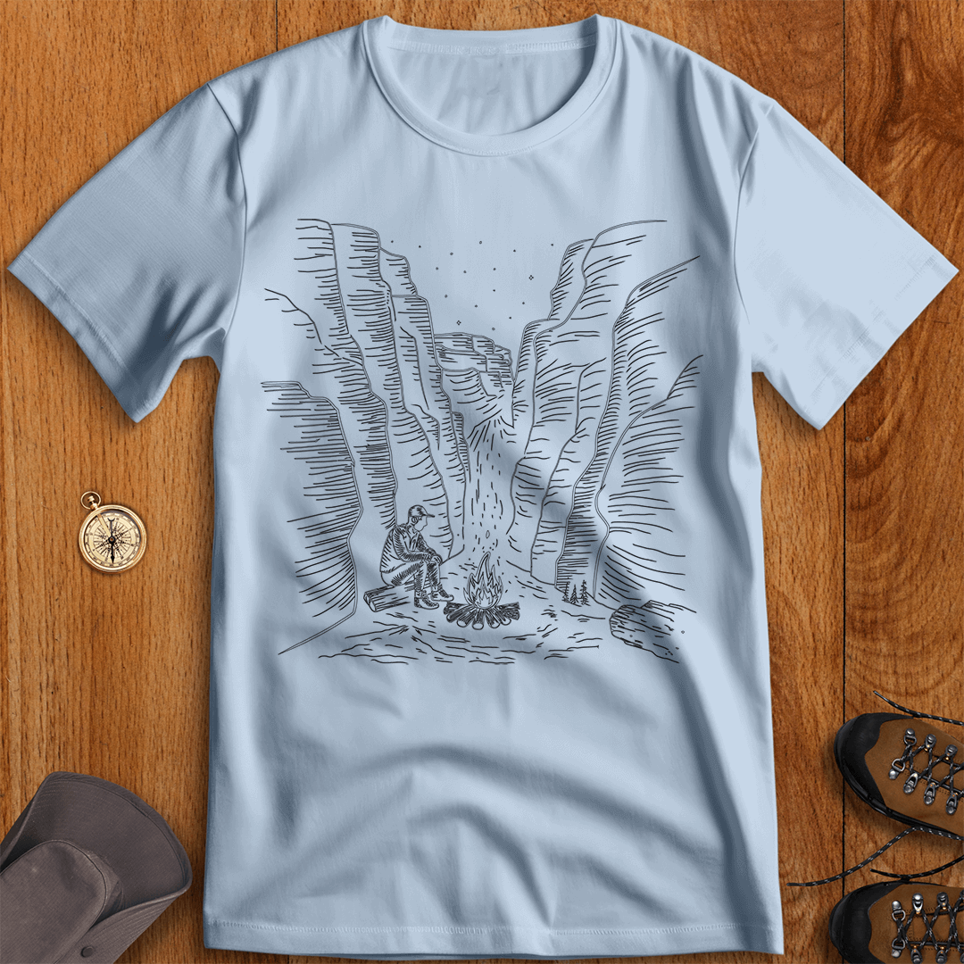 Quiet Canyon Camp: Serenity Beneath the Stars