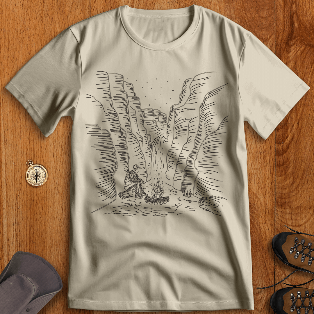 Quiet Canyon Camp: Serenity Beneath the Stars