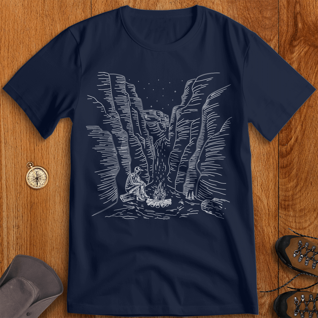 Quiet Canyon Camp: Serenity Beneath the Stars